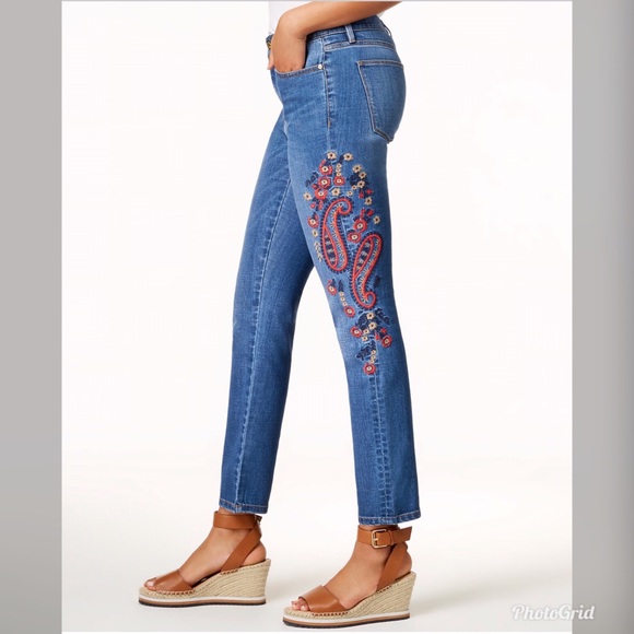 tommy hilfiger embroidered jeans